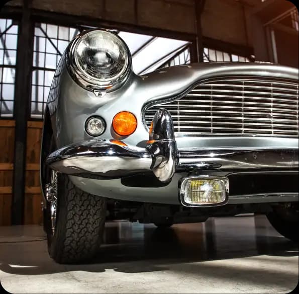 Front of a silver classic car