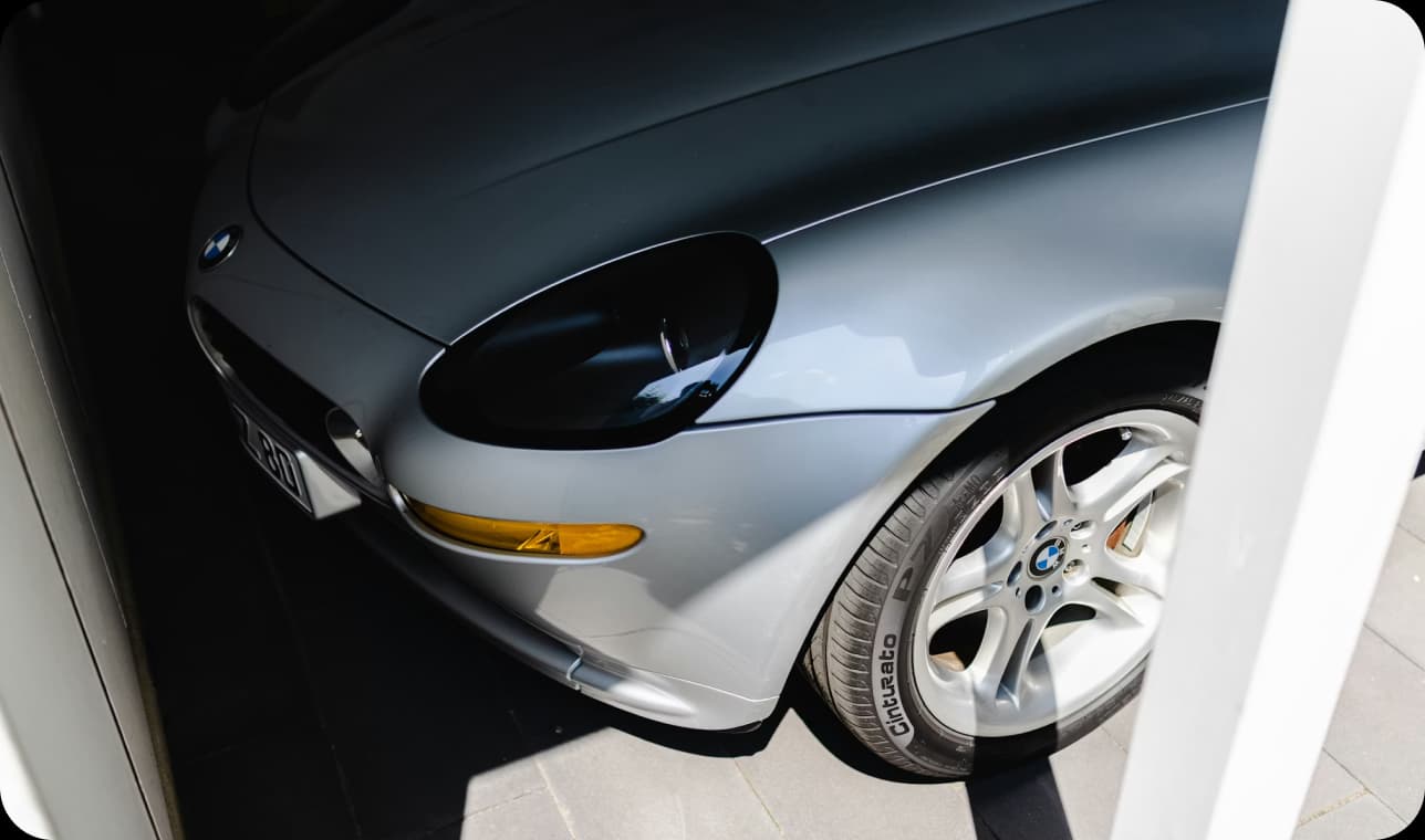 Enclosed transport comparison image