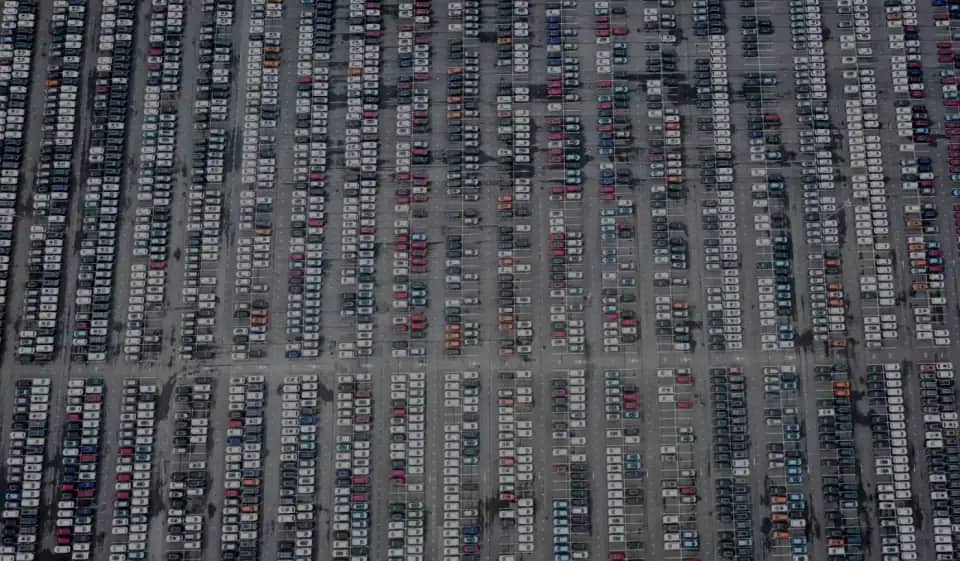 Auction transport staging area